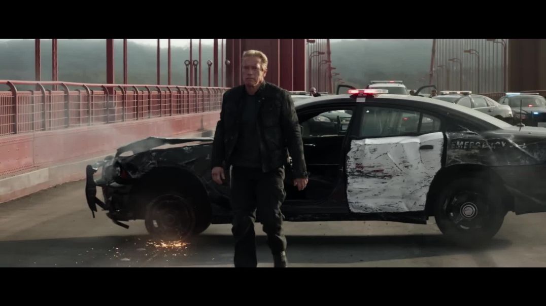 Terminator Genisys Golden Gate Bridge Chase (Arnold Schwarzenegger)